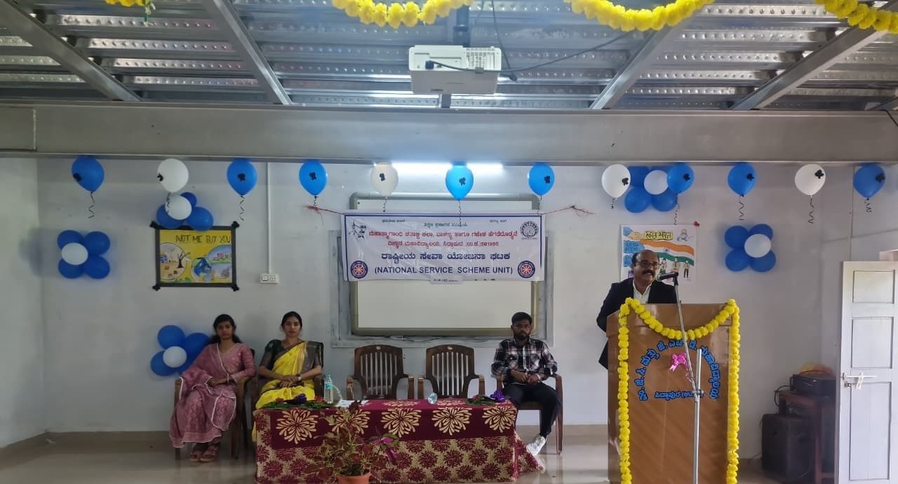 Principal Prof. Jagannath Moger giving the presidential remarks